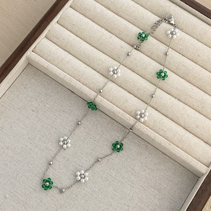 Two Tone Delicate Layered Necklace Set In Gold And Silver Metal_voghion.com