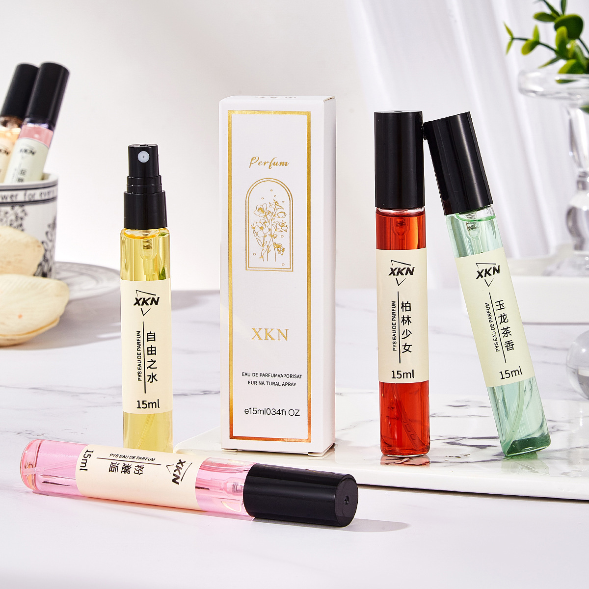Xkn Domestic Raw Materials 15ml Perfume Sample for Men and Women, Popular on Douyin, Long-Lasting Darjeeling Tea Fragrance