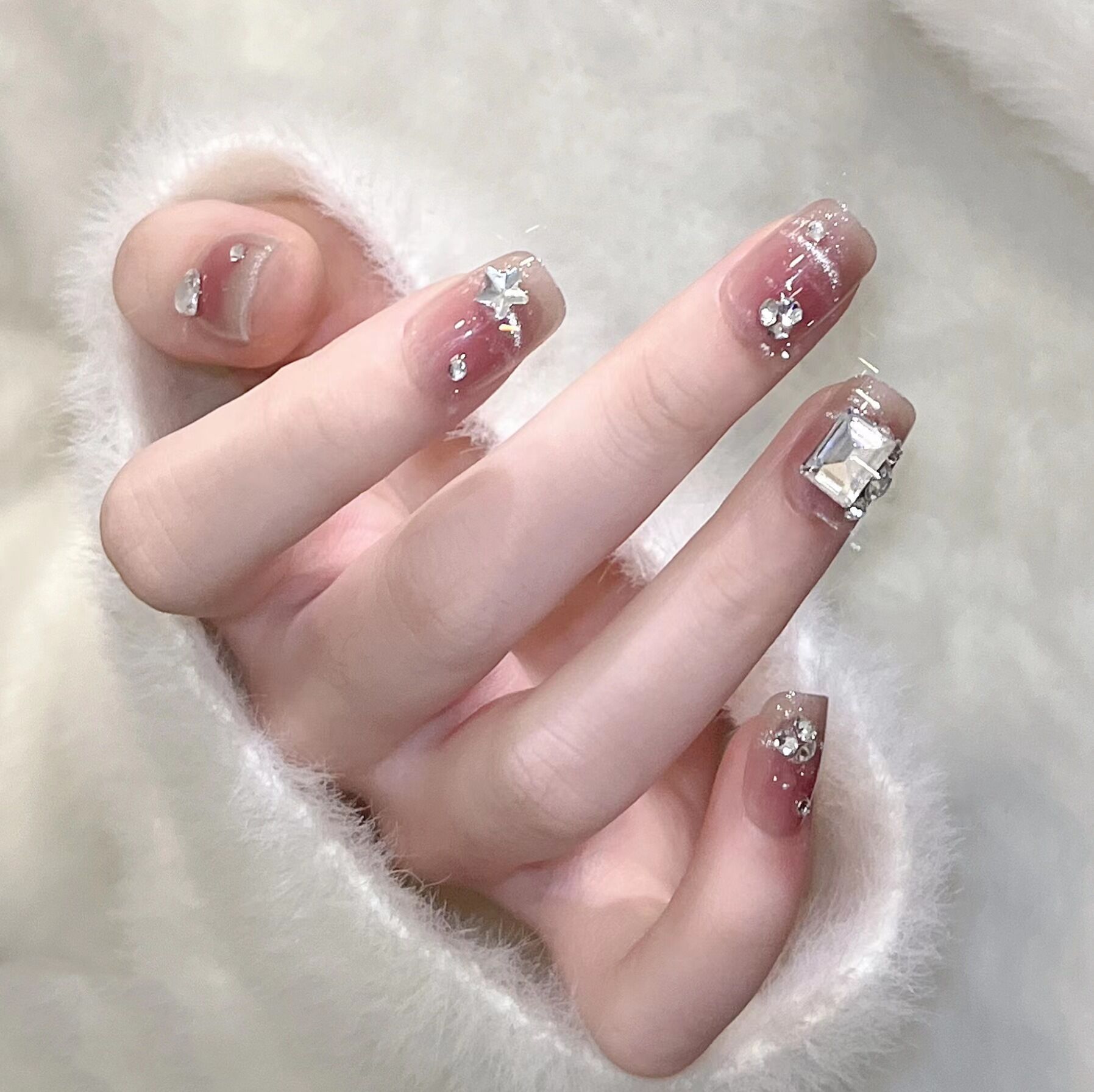 10 piezas de ojo de gato hecho a mano para usar piezas de uñas al por mayor productos terminados de alto nivel de sensación corta parche de manicure falso