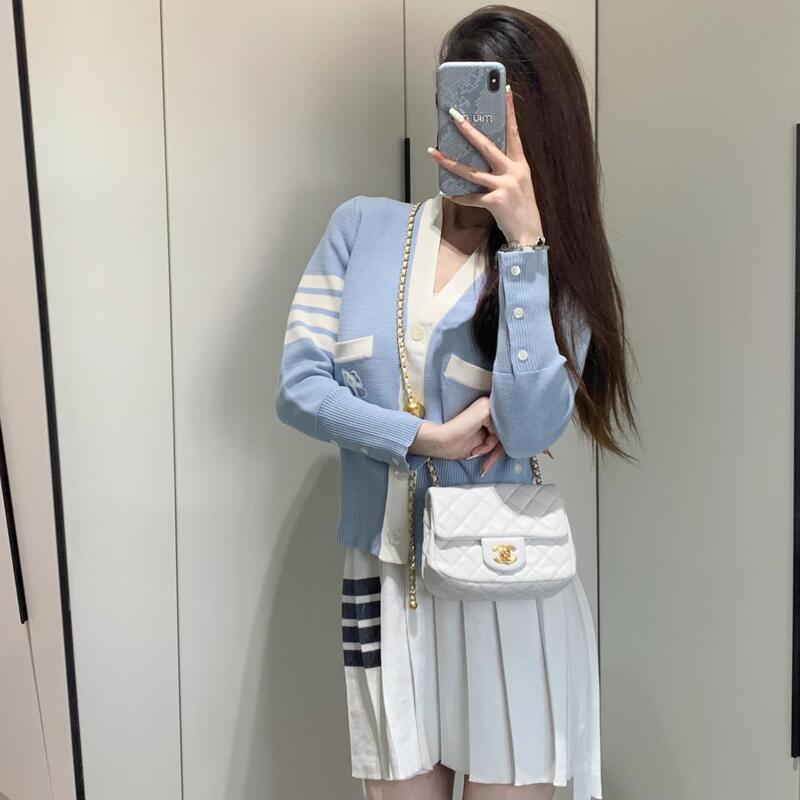 TB Women's Spring and Autumn New V-neck Knitted Cardigan Top Slim-fit Slimming Embroidered Poodle Cotton Cardigan TB Women's Spring and Autumn New V-neck Knitted Cardigan Top Slim-fit Slimming Embroidered Poodle Cotton Cardigan