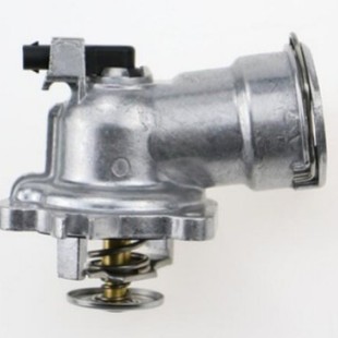 6422000415   87 ℃        A6422001615 92 ℃ Suitable for Mercedes-Benz Thermostat Assembly