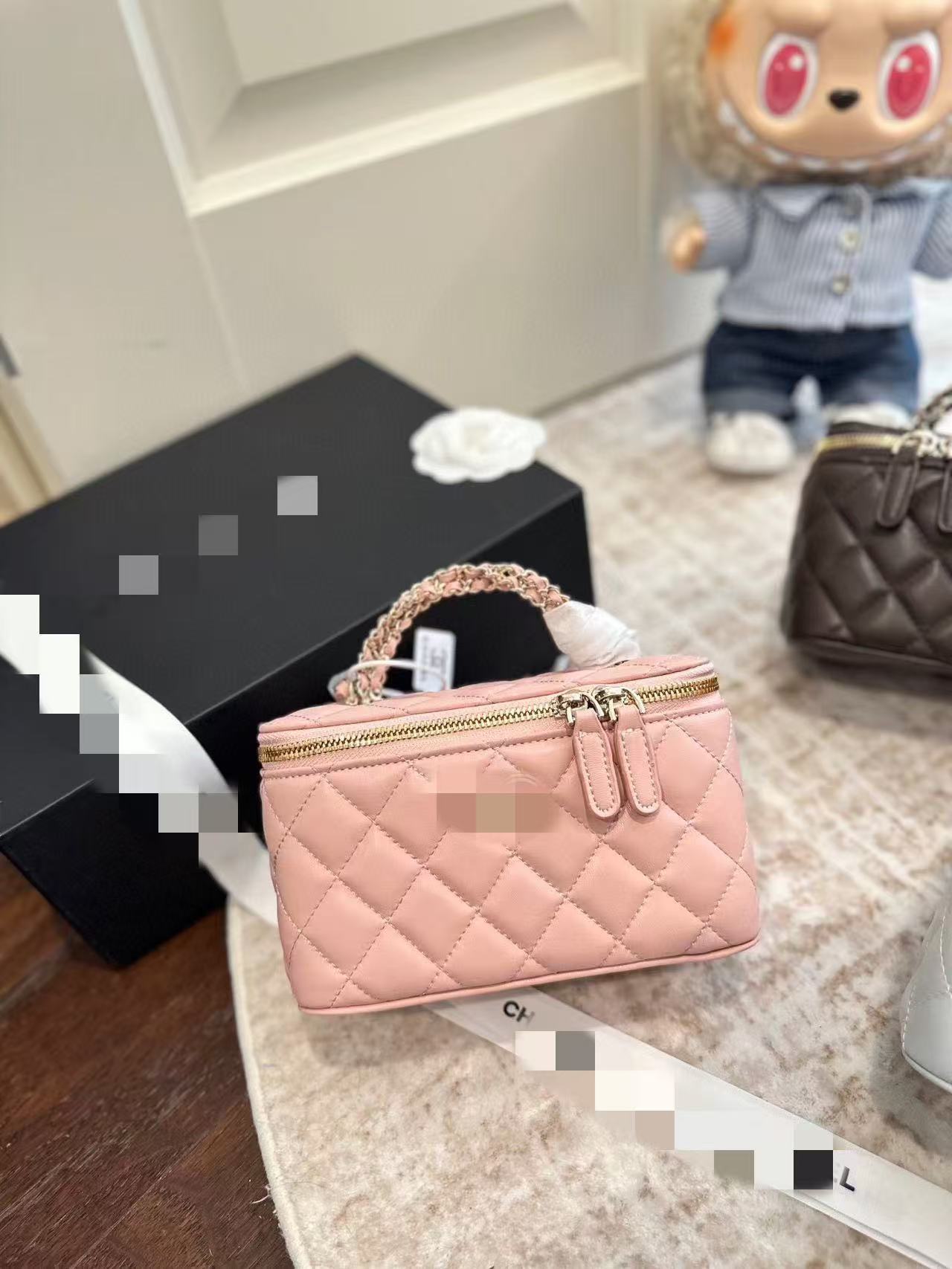 분홍색