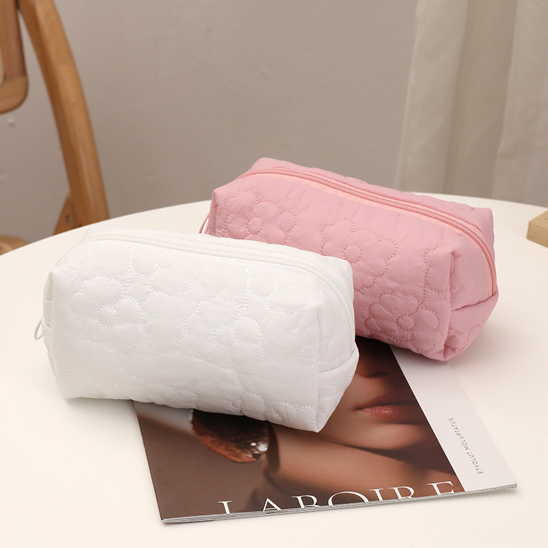 Brand high quality capacious cosmetic bag