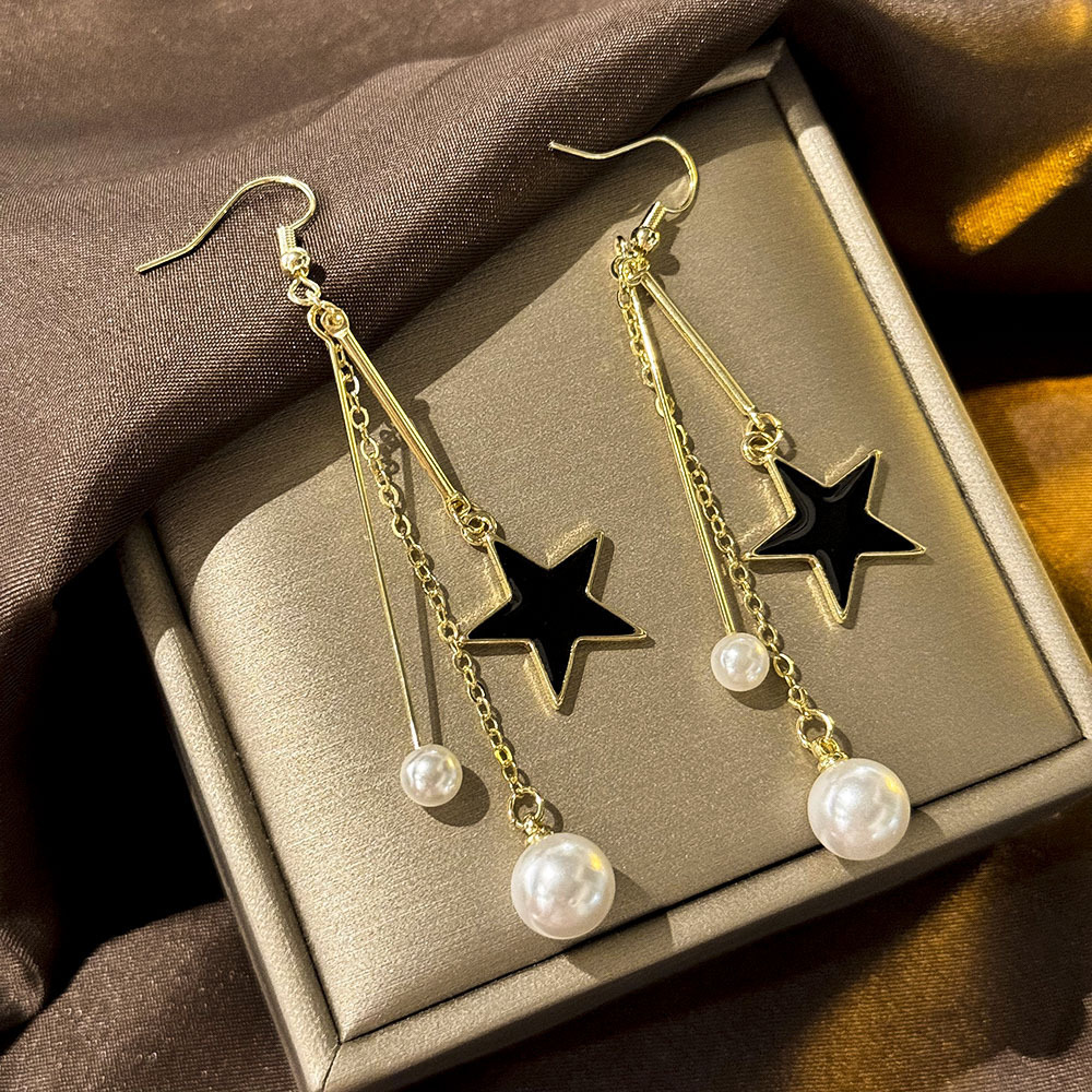 Pendientes largos con flecos elegantes y diamantes con aguja de plata Pendientes de todo fósforo de temperamento de nicho Pendientes simples y ligeros de lujo de alta gama Mujeres