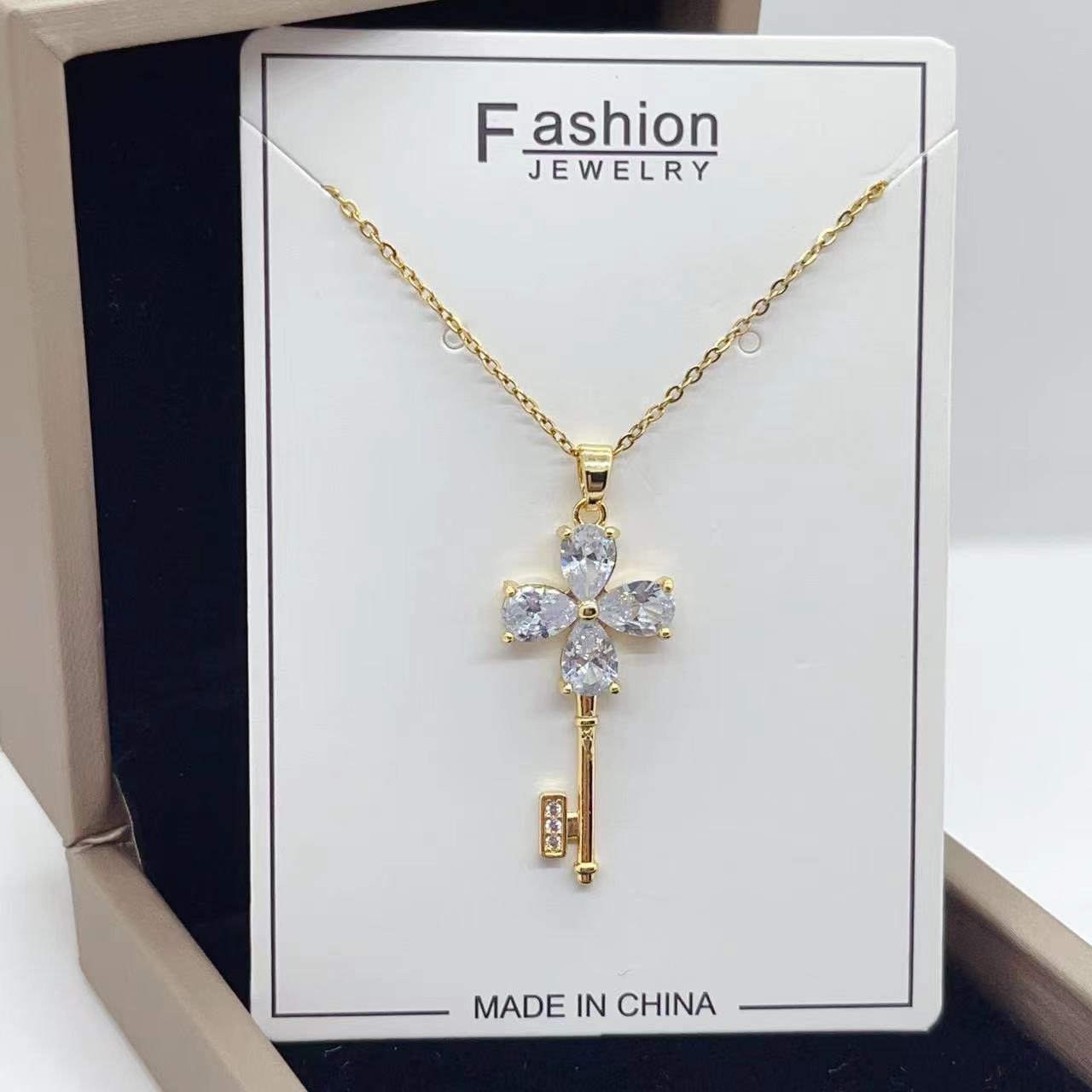 1751f0d5700819490363b8f45411f9