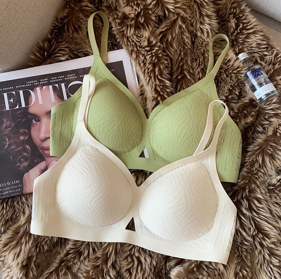 931 delgada sin costuras cómoda sexy ropa interior de las mujeres empuja hacia arriba el pecho grande pequeño sujetador de mama anti-flacidez inalámbrica