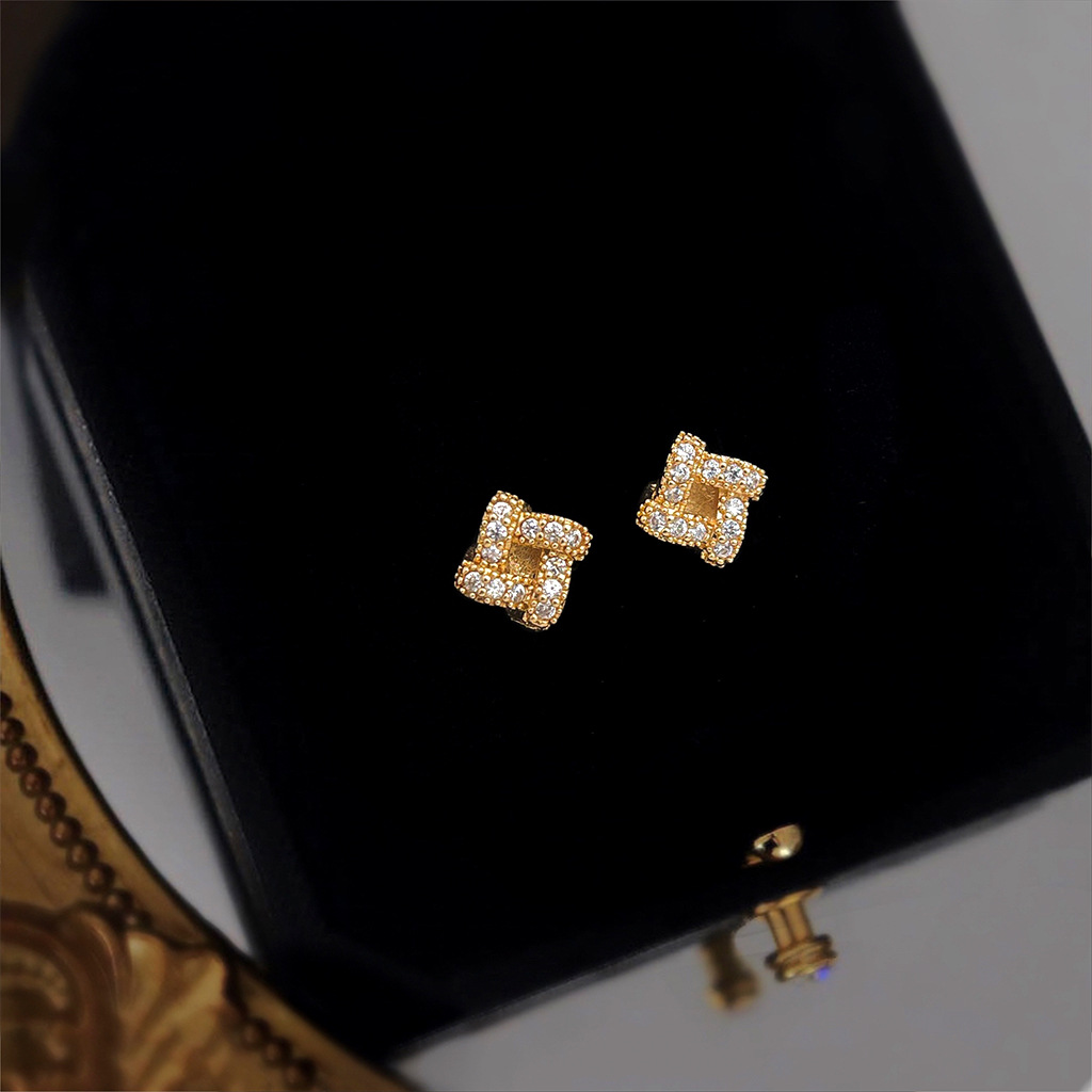 耳语_0010_组 11 拷贝.jpg