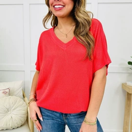 连衣裙;时尚休闲套装;女式衬衫