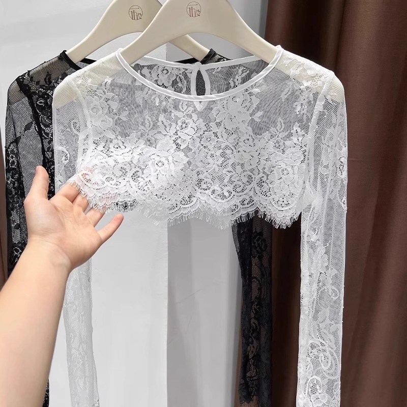 白色蕾丝配吊带裙三亚防晒罩衫女夏季空调衫流苏气质网纱短款上衣
