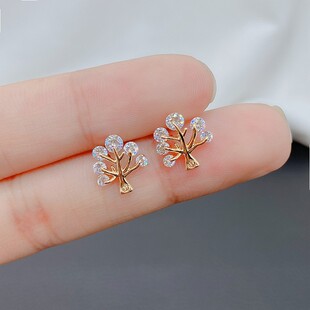 �n���W�tͬ���С�ɳ��Wâ������hС���OӋ�ж��Ů�|���T���