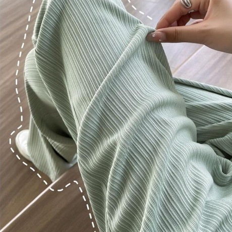 浅绿色冰丝阔腿裤女夏季薄款防蚊小个子高腰垂感窄版直筒凉凉裤子