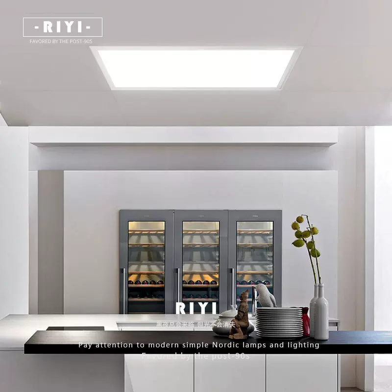 吊顶灯厨房灯厕所灯长方形吸顶灯led灯办公室卫生间嵌入式平板灯