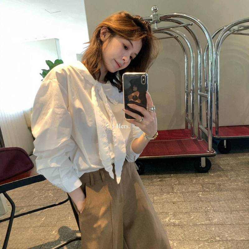 Hers sweet early autumn Korean style simple everyday loose slimming design doll collar long sleeve shirt 66663 Hers sweet early autumn Korean style simple everyday loose slimming design doll collar long sleeve shirt 66663