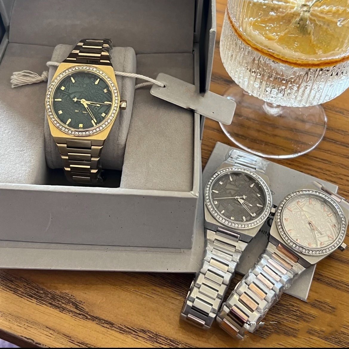 Dropshipping Empress New Watch Fashion Full Diamond Embossed Dial Watch Diamond Ladies Watch Steel Strap Women