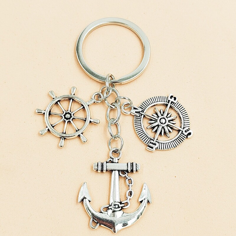 AliExpress new keychain European and American casual anchor rudder compass metal keychain pendant accessories