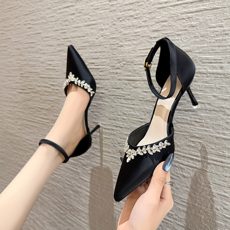 2025 New Black Rhinestone Decorated Stiletto Sandals Women's Summer Elegant Fashionable Pointed High Heel Shoes