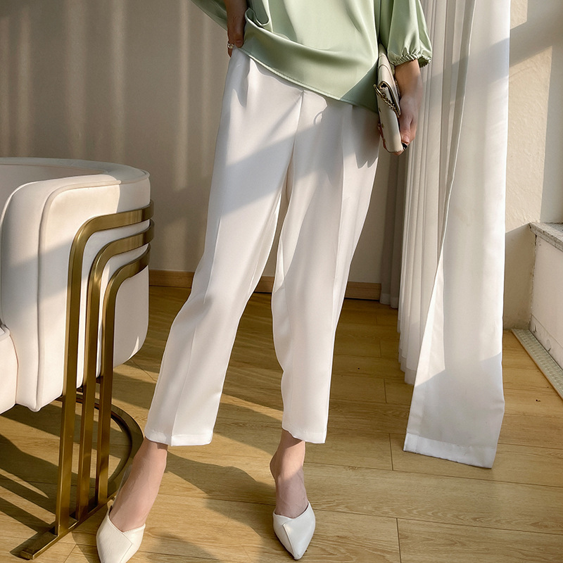 Thin high waist white matching suit harem pants for women 2024 spring and summer new acetate satin cropped pants draping Thin high waist white matching suit harem pants for women 2024 spring and summer new acetate satin cropped pants draping