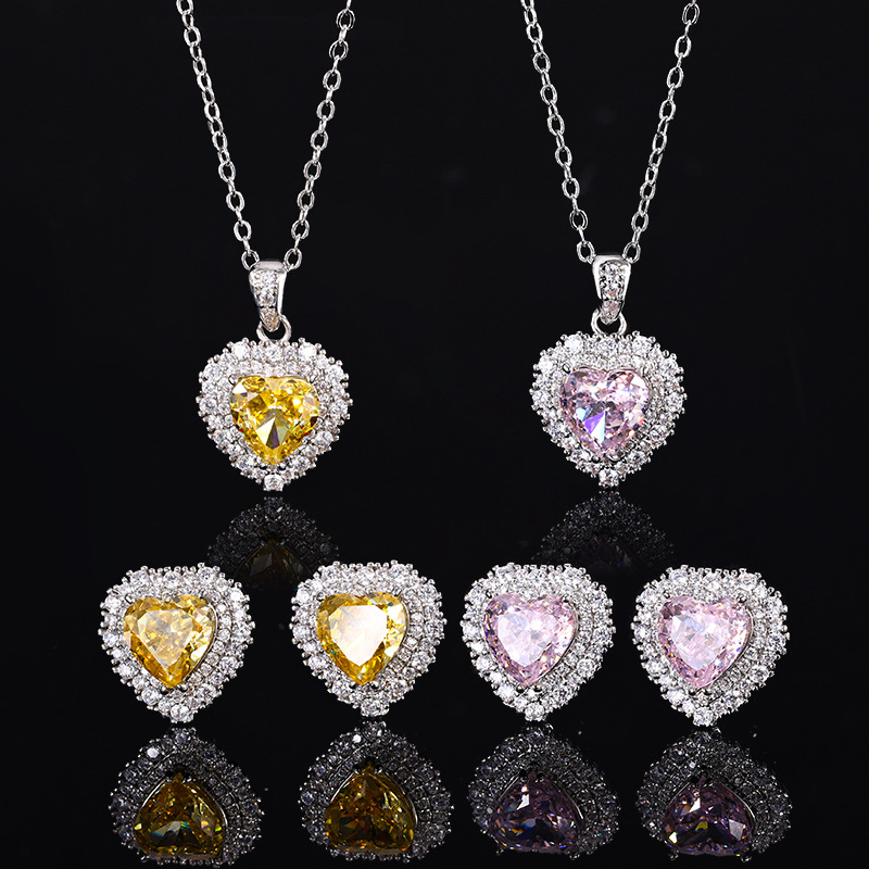 2024 nueva joyería Zhuang Shengsheng, fondo de cobre chapado en oro, diamante de alto carbono, flor de hielo, traje de temperamento cortado, piedra principal 8*8