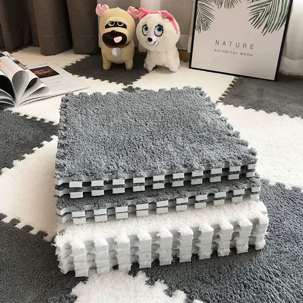 White + light gray [strips included] ✦✦
