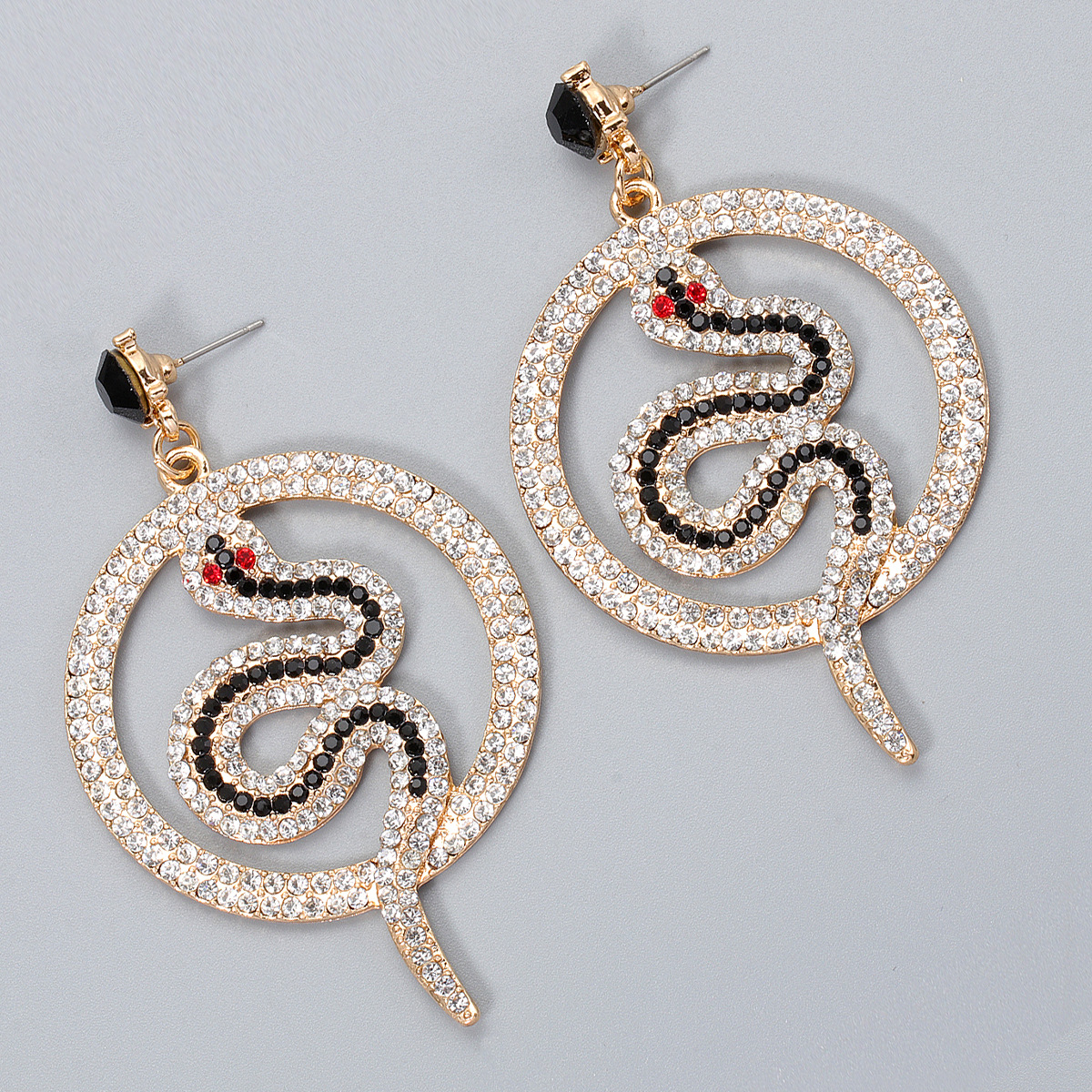 Fashion Round Snake-shaped Diamond Earrings display picture 11