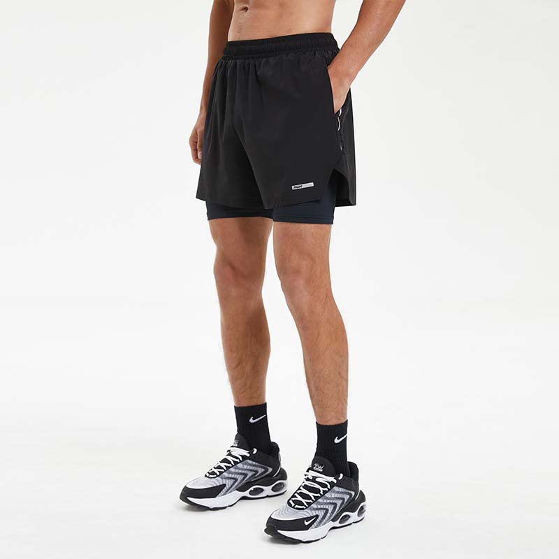 Verano hombres deportes fitness pantalones cortos de doble capa de secado rápido transpirable correr casual pantalones de tres puntos en stock impreso Modificación del logotipo