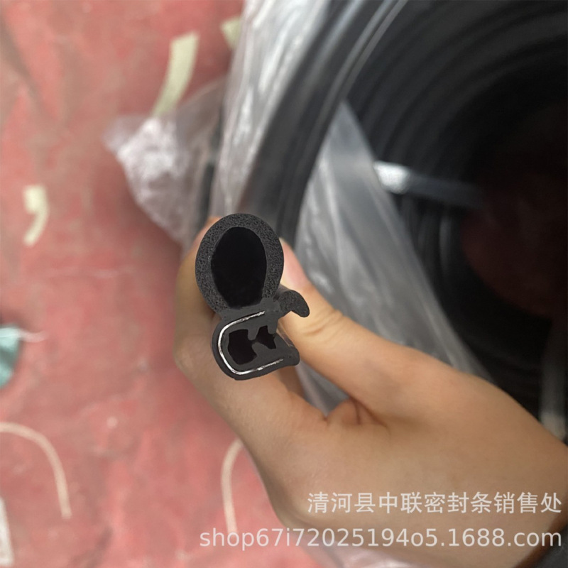 外贸供货汽车橡胶密封条中门侧泡密封条电气柜机柜钢带胶条优惠|undefined