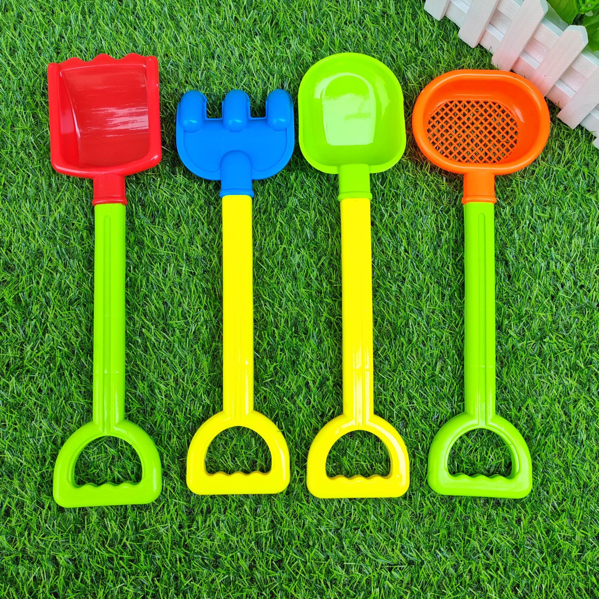 Venta directa de fábrica, juguetes espaciales para niños, moldes de arena, accesorios de barro de color, modelos, arena engrosada, herramientas de arena al por mayor