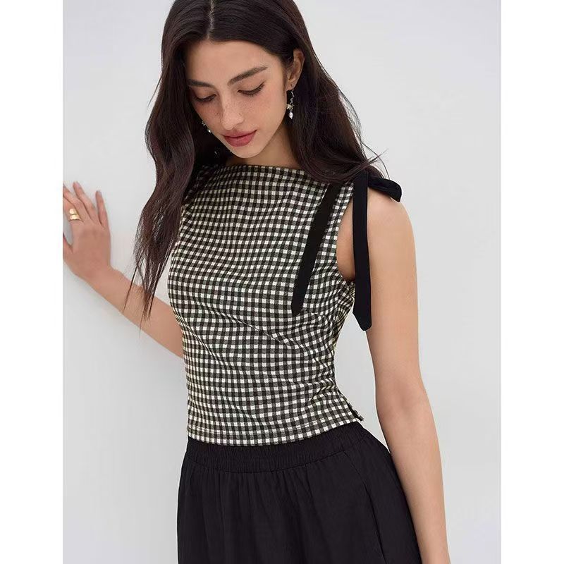 Same style as in the mall: French jacquard boat neck bow plaid sleeveless vest, 2026 summer new slim-fit top