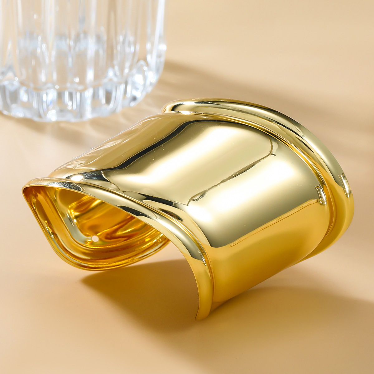 Trendy cuff armband van metaallegering voor dames_voghion.com