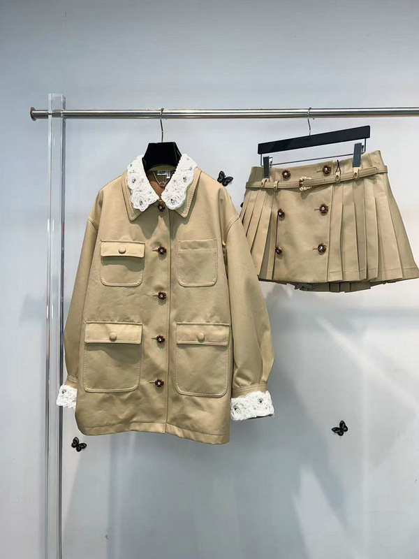 法式富家千金风水钻蕾丝娃娃领风衣女秋季新款宽松外套可拆卸领袖|undefined