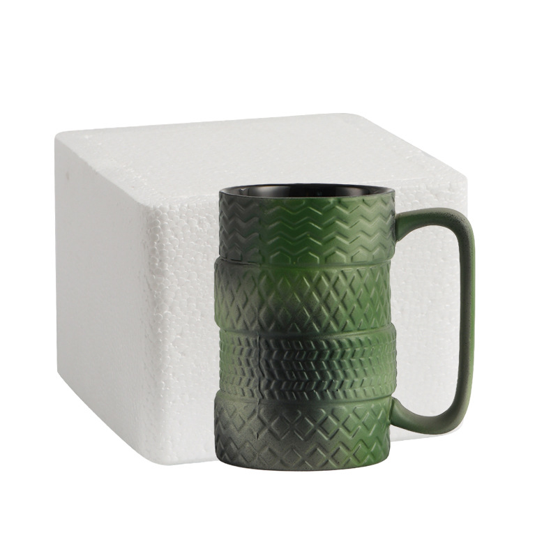 Taza creativa Taza de agua de cerámica de gran capacidad Taza nueva exótica Taza de neumáticos de cerámica Venta al por mayor Suministro exclusivo transfronterizo