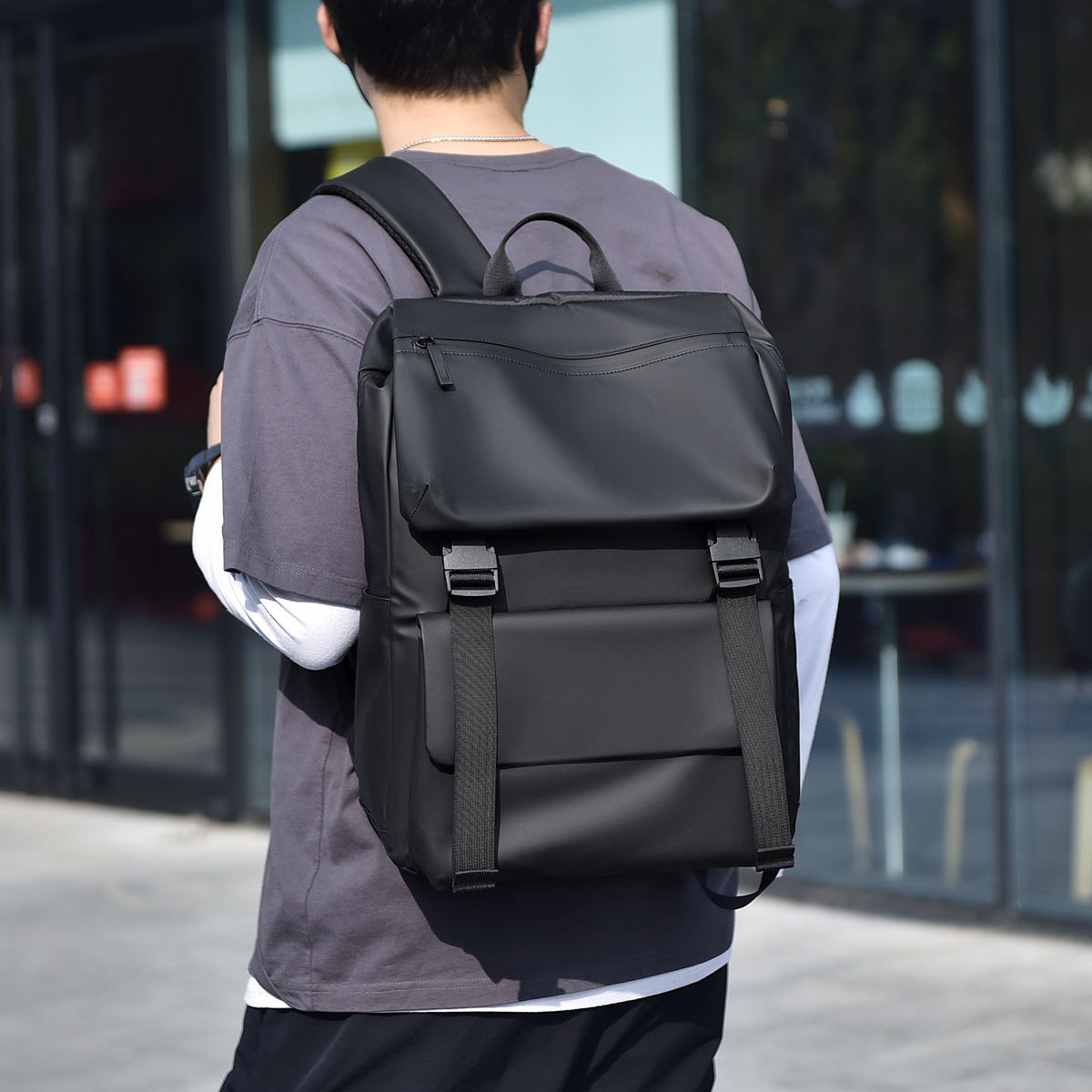 Men's Business Backpack For Commuting Large Capacity Laptop Bag_voghion.com