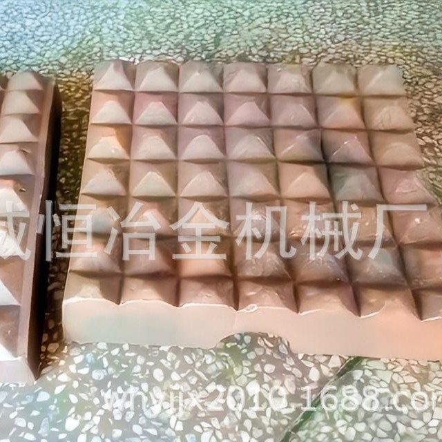 厂家优惠供应高耐磨振动桩锤夹板合金齿板 DZ45震动夹块齿板