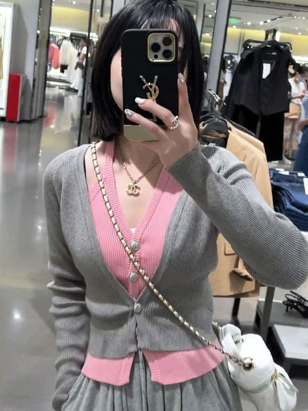 韩系独特别致假两件拼接毛衣女短款春秋内搭修身设计感针织打底衫|undefined