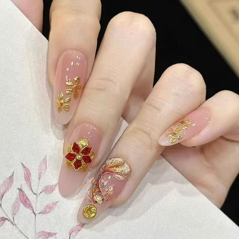 Purely Handmade Wearable Nails with a Chinese Style, Featuring 3D Koi Fish Relief, High-End Feel, Reusable Nail Stickers for the New Year Purely Handmade Wearable Nails with a Chinese Style, Featuring 3D Koi Fish Relief, High-End Feel, Reusable Nail Stickers for the New Year