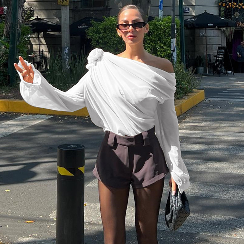 Elegant long sleeve t-shirt