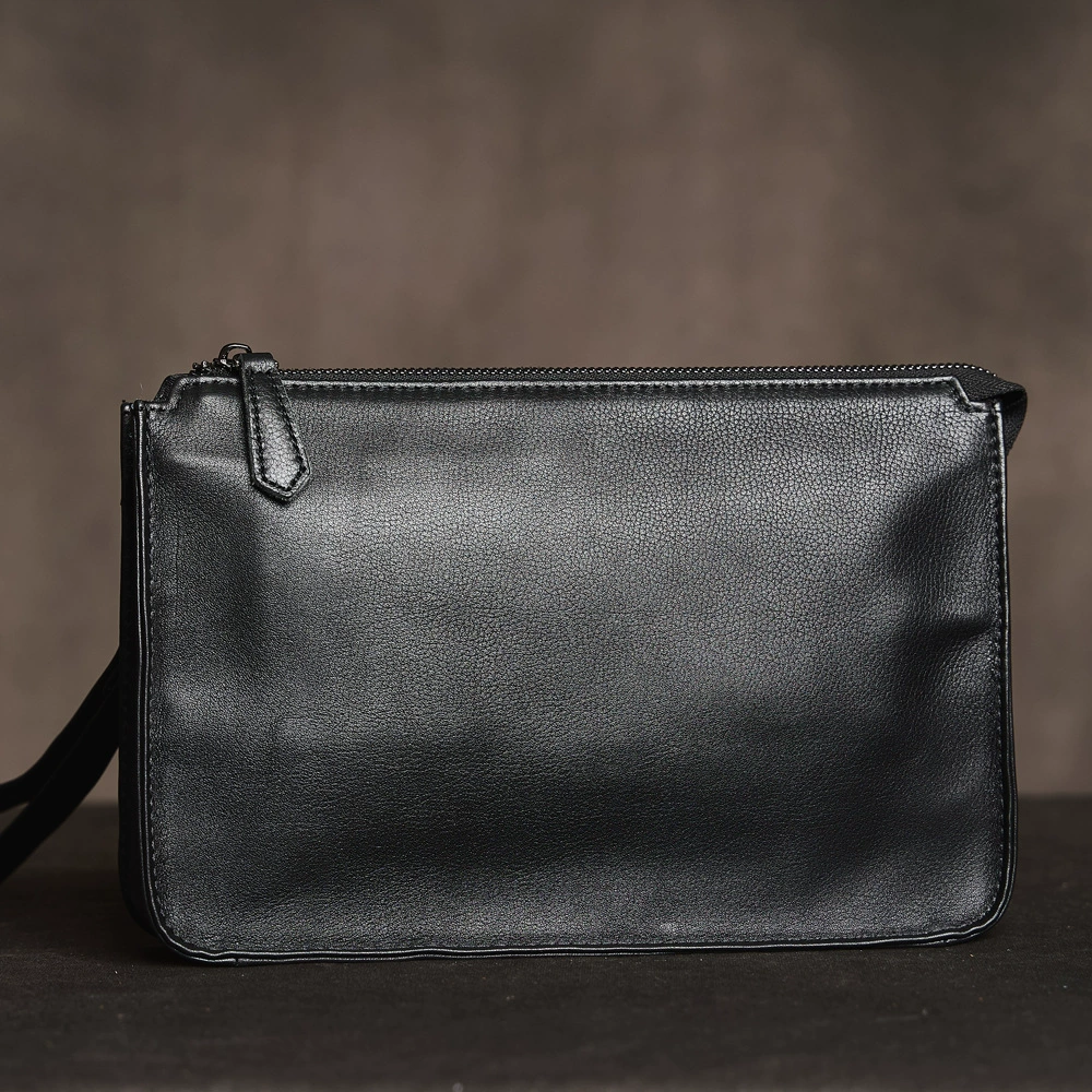 Men's small clutch bag for leisure