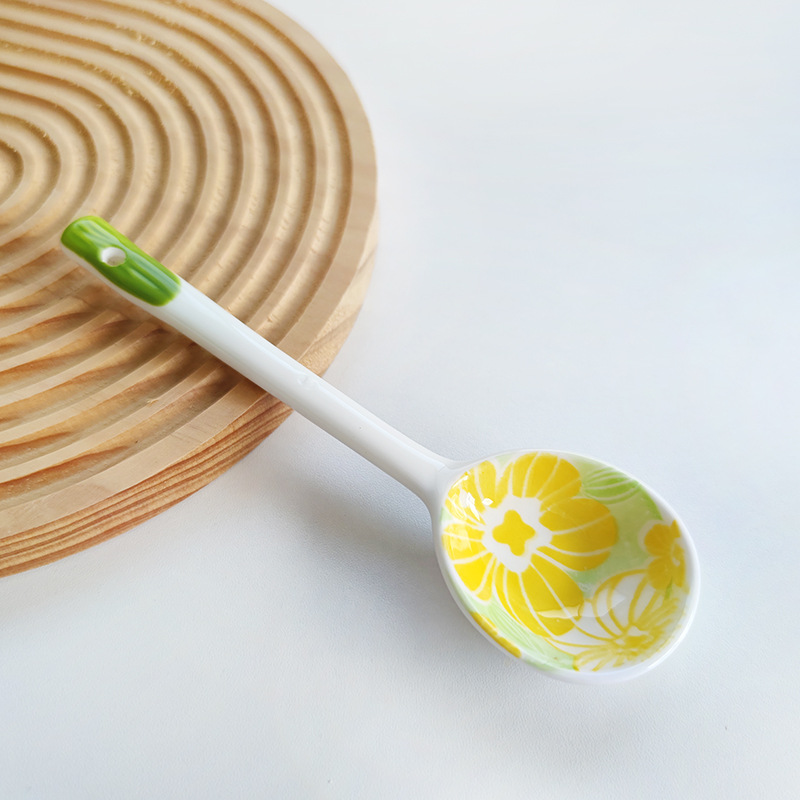 Cucharas de cerámica al por mayor cucharas de alto valor facial cucharas de sopa de mango largo cucharas cucharas dulces cucharas caseras