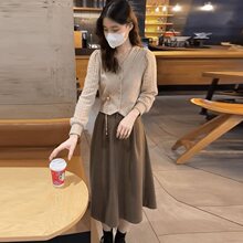 小香风套装裙子2025新款感减龄韩剧穿搭时尚两件套女春秋