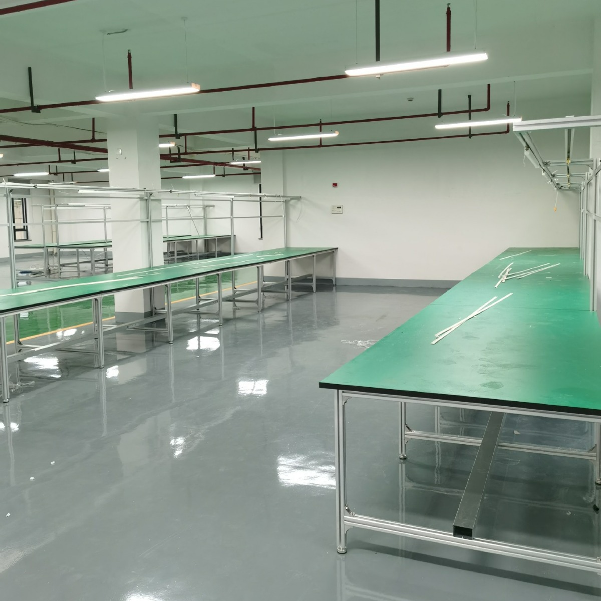 杭州工厂全自动生产线注塑机流水线输送机小型自动铝型材电子工作