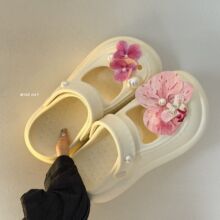 ������Ů�L���ߺ��ɳ�����^��Ů2026�ļ��¿��U��͸���������Ь