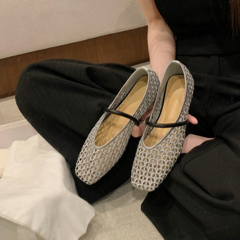 グレープマムと同じスタイルの羊革バージョン、フレンチスクエアトゥ中空織メッシュメリージェーンシューズ、女性用ワンストラップパンプス|undefined