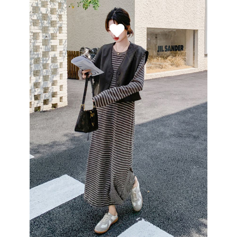 时尚皮马甲条纹长袖连衣裙两件套女2025秋新款今年流行显瘦套装|undefined