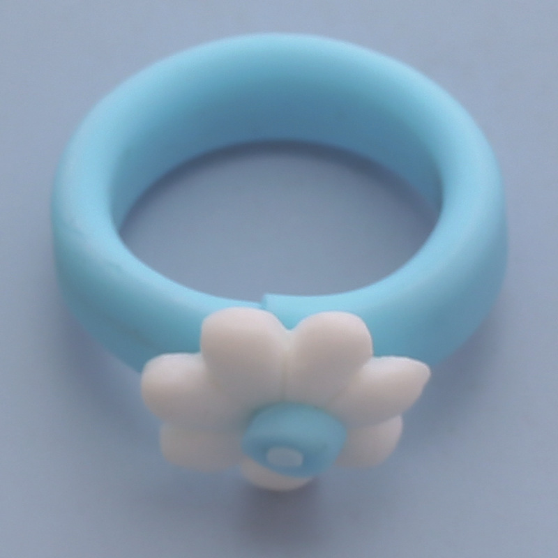 1 Piece Fashion Flower Clay Women's Rings display picture 3