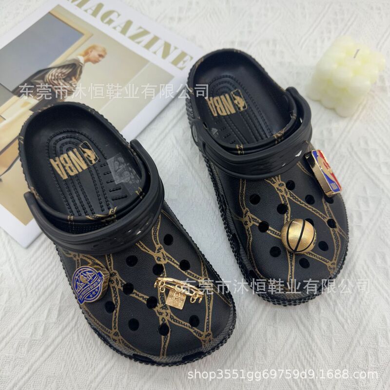 26 new NBA basketball summer comfortable breathable mesh black stylish casual clogs for men and women beach shoes 26 new NBA basketball summer comfortable breathable mesh black stylish casual clogs for men and women beach shoes