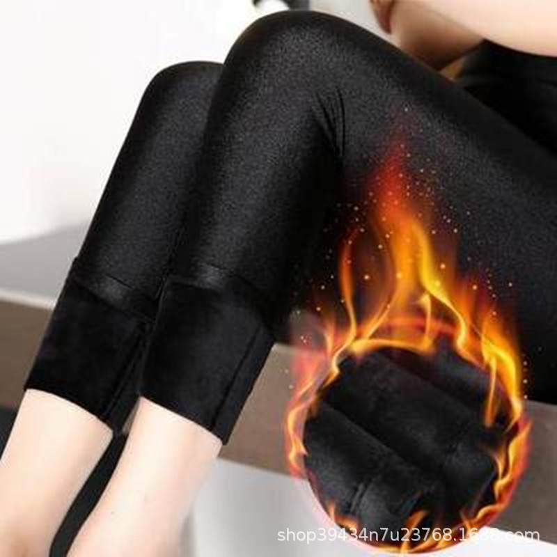 Pantalones brillantes forrados de lana de otoño e invierno ropa exterior de Mujer Pantalones de lápiz elásticos negros polainas recortadas de cintura alta engrosadas más tamaño pantalones de paso