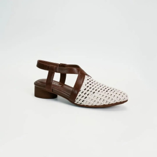 French 2025 Hole Woven Sandals, Fashionable and Casual Summer Cut Out Breathable Spring and Summer Thick Heel Pointed Toe Thick Heel Shoes