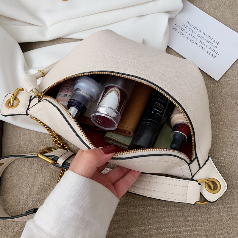 Bags2023 – sac à main minimaliste pour femmes, nouvelle mode coréenne, voyage en plein air, chaîne de poitrine, sac à bandoulière simple épaule_voghion.com