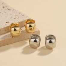 �羳���ν�ɫ����Ů���sͨ�ڃ����¿��׺Εr�К��|�߼��ж��h