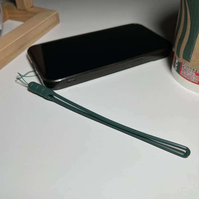 携帯電話のストラップの手首の短い携帯電話のチェーンの鍵のuディスクの部品の液体のシリカゲルのエアポッドプロの2ストラップを適用します。|undefined